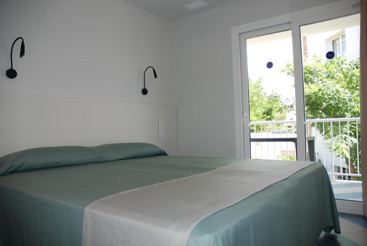 Apartamentos Sunway Arizona Sitges Eksteriør billede