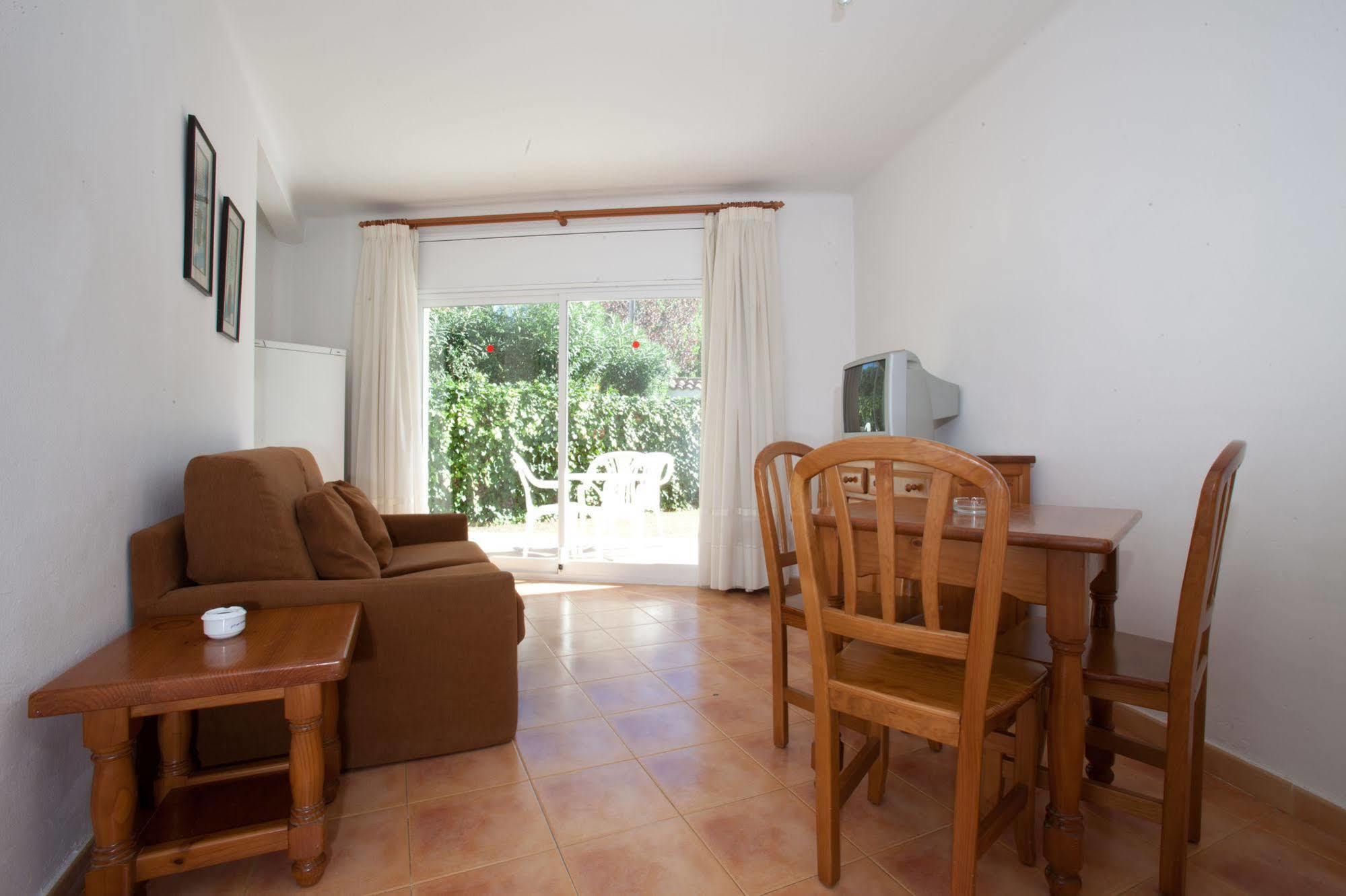 Apartamentos Sunway Arizona Sitges Eksteriør billede